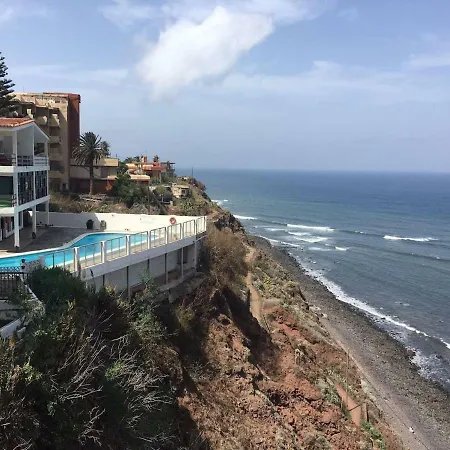 Waves Nest - Bajamar Apartment