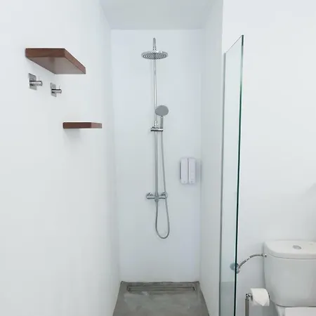 Waves Nest - * Bajamar (La Laguna)