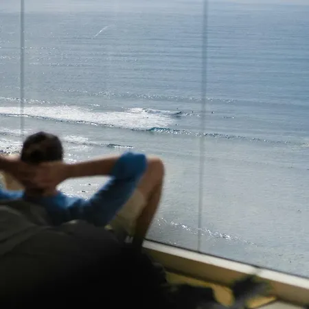 Waves Nest - *